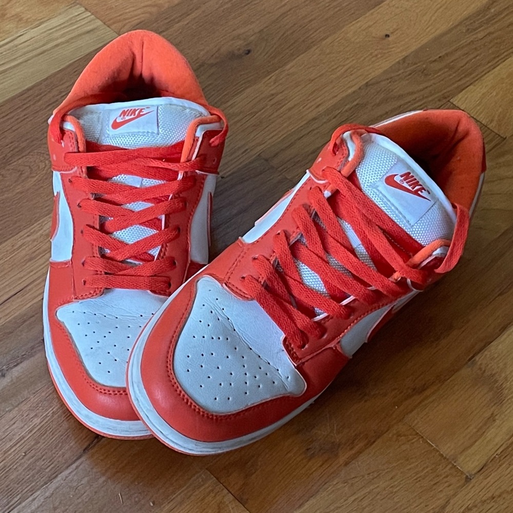 Nike Dunk Low “Syracuse”
